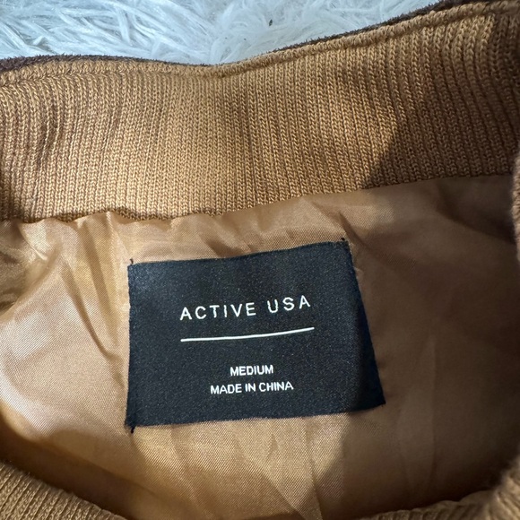 Tan Quilted Vest - Picture 5 of 5